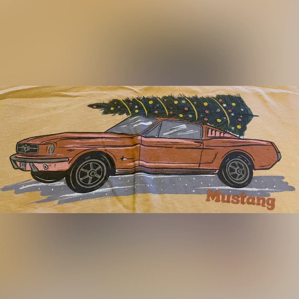 American Eagle Outfitters Oversized Graphic Christmas Ford Mustang T-shirt
